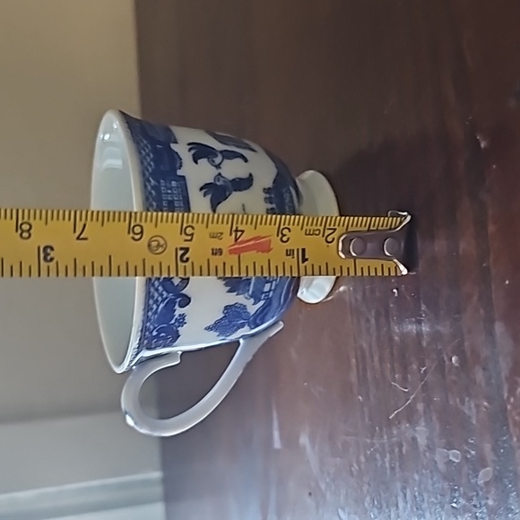 1940s Maruta Phoenix Small Japanese Tea Cup and Saucer with Stand - Picture 12 of 13